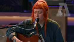 Shannon Lay