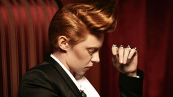 La Roux