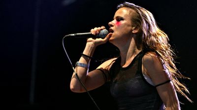 Juliette and the Licks