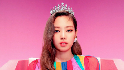 JENNIE