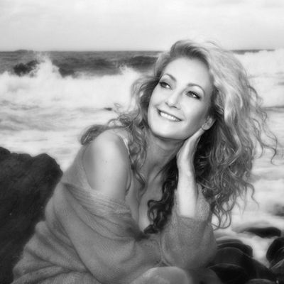 Wendy Matthews