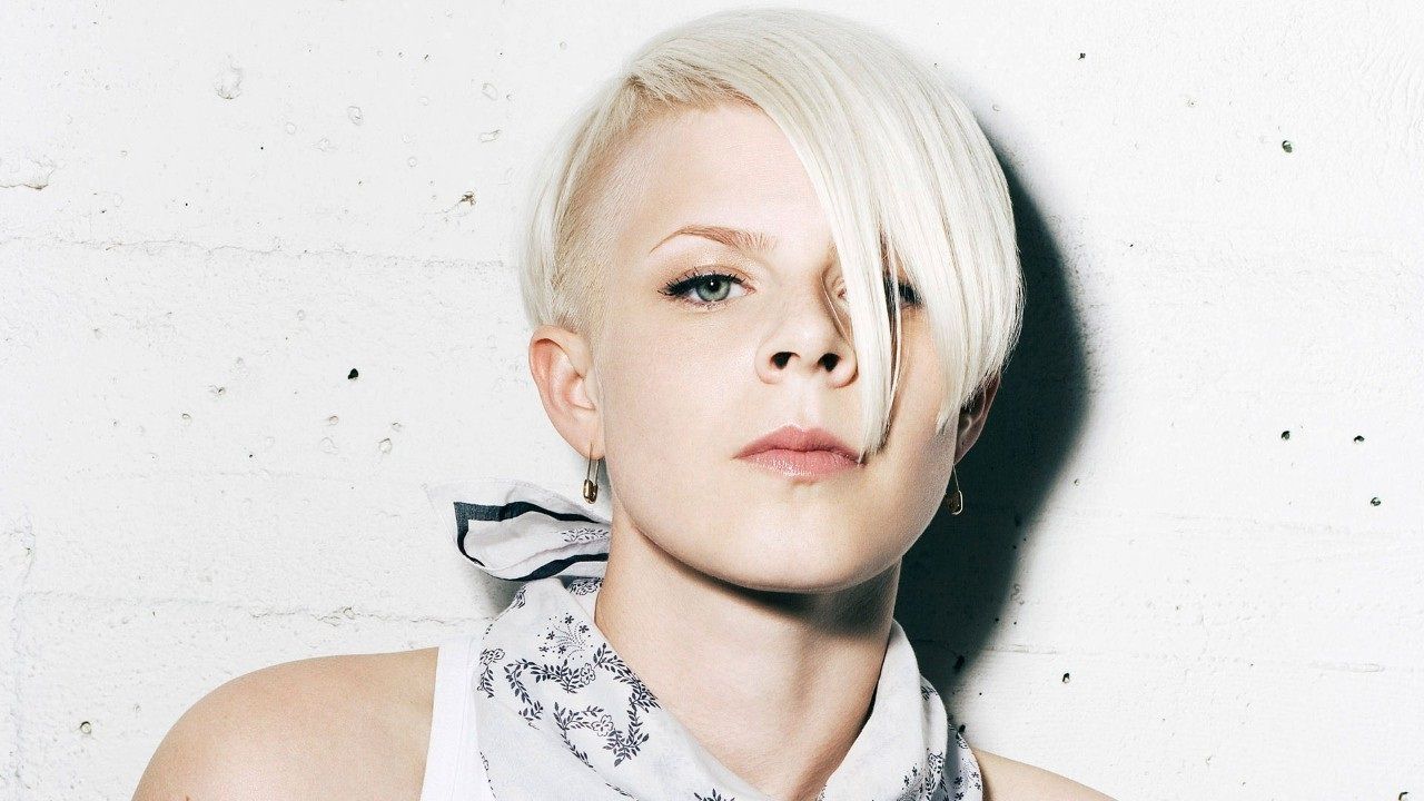 Robyn