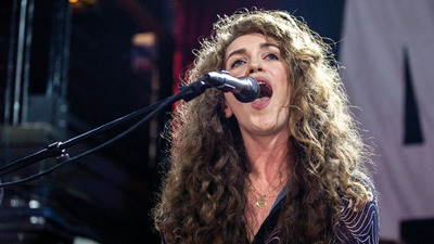 Rae Morris