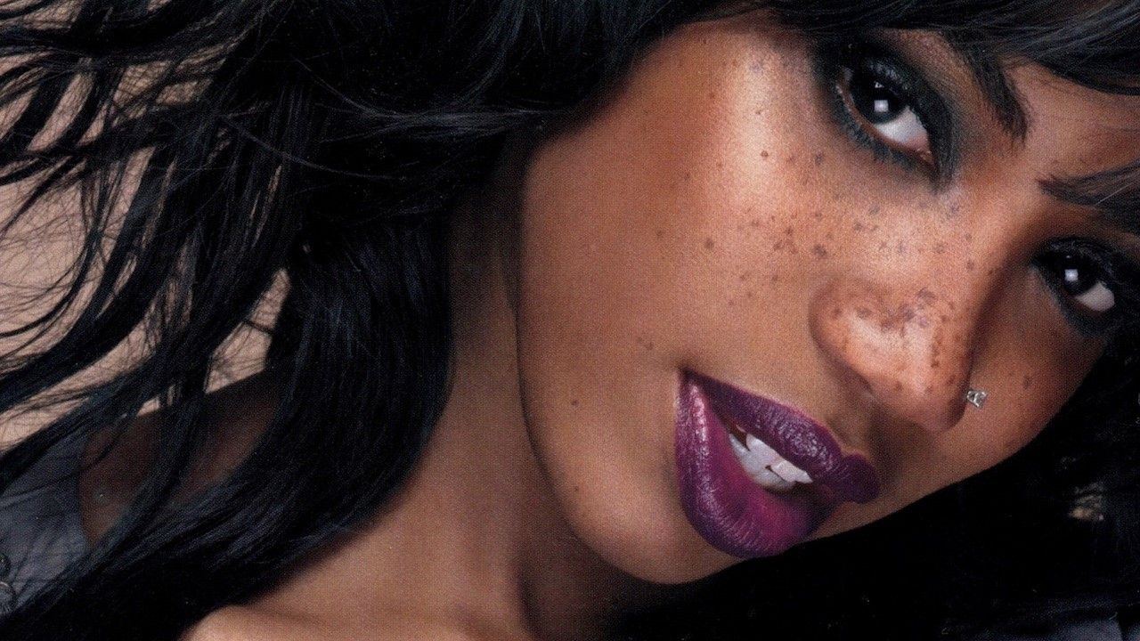 Shaznay Lewis