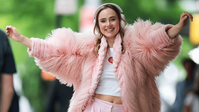 Suki Waterhouse