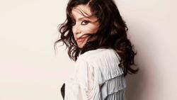 Tina Arena