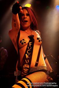 Switchblade Kitty